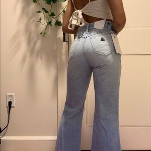 abrand cropped flare hot n fresh